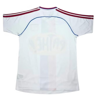 Ol. Lyon 2000/01 (Domicile)