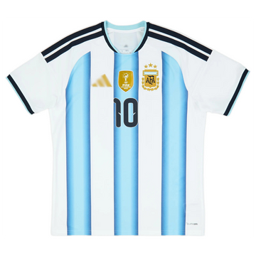 Argentina 2026 (Local) con el escudo de Campeones del Mundo