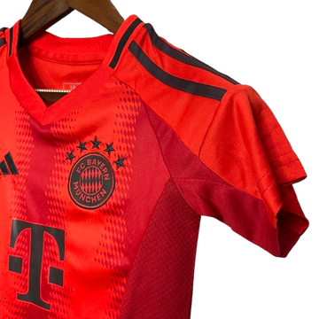 Bayern Munich 2024/25 (Domicile) - Enfants