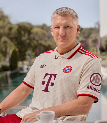 Bayern Munich 2024/25 (Troisième maillot)