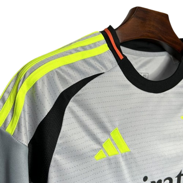 SL Benfica 2024/25 (Troisième maillot)
