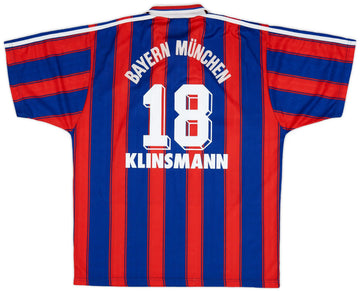 Bayern Munich 1995/97 (Domicile)