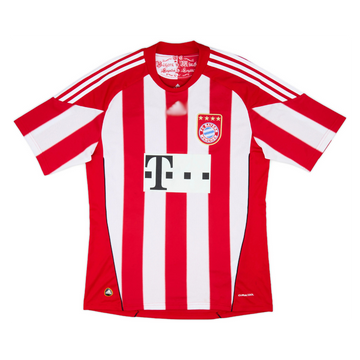 Bayern Munich 2010/11 (Domicile)