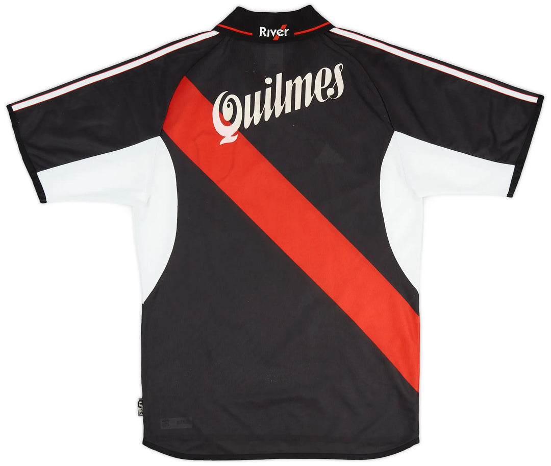 River Plate 2000/01 (Third)
